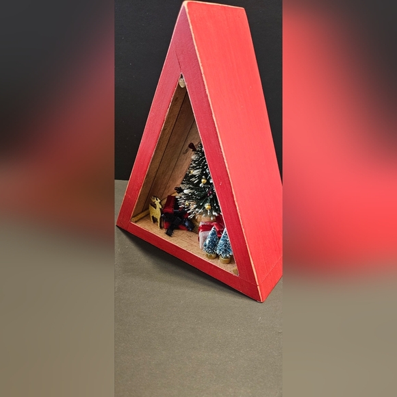 Wood Christmas Trees - Picture 4 of 11